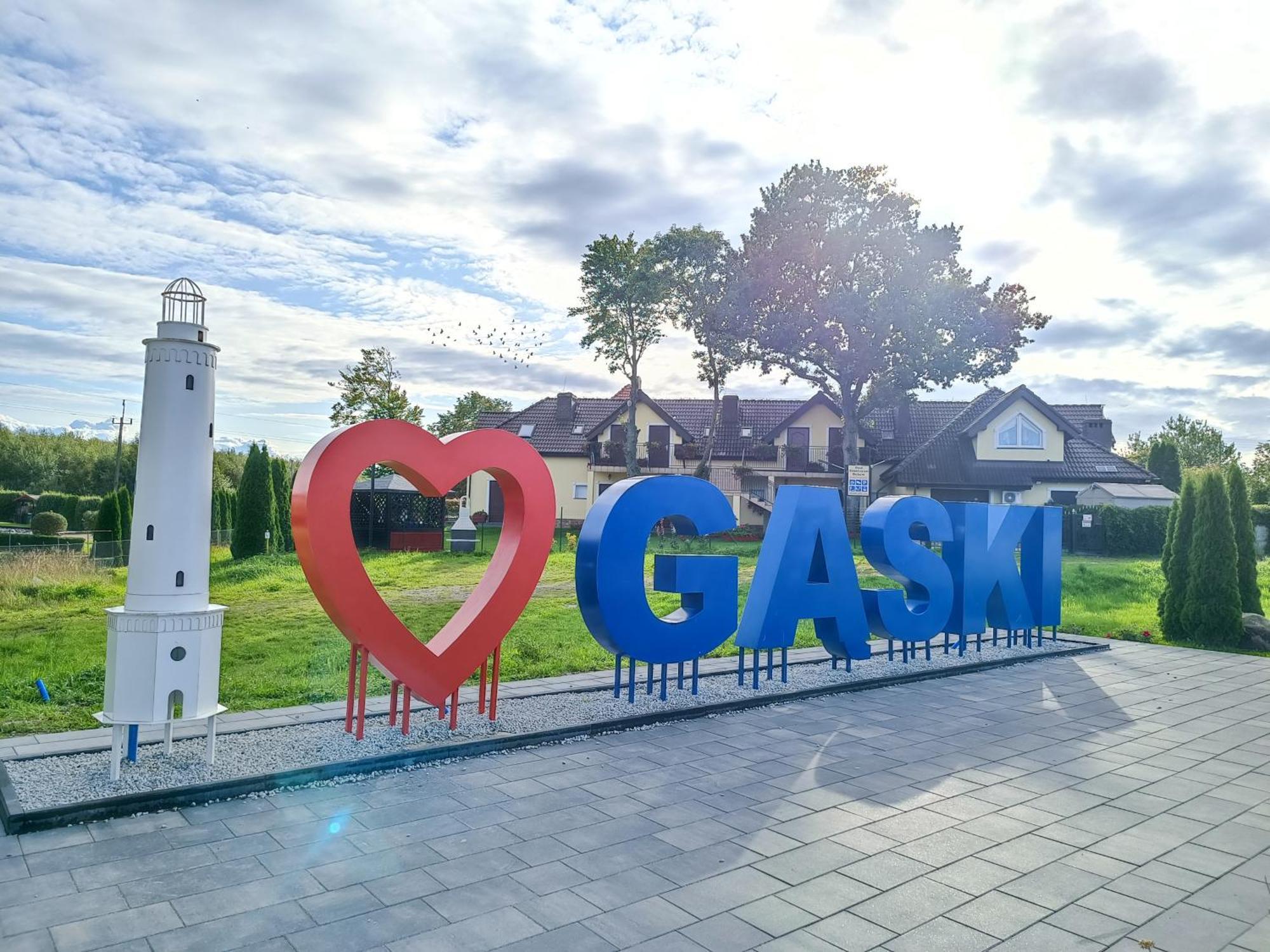 Zalotna Mewa Gaski Dış mekan fotoğraf